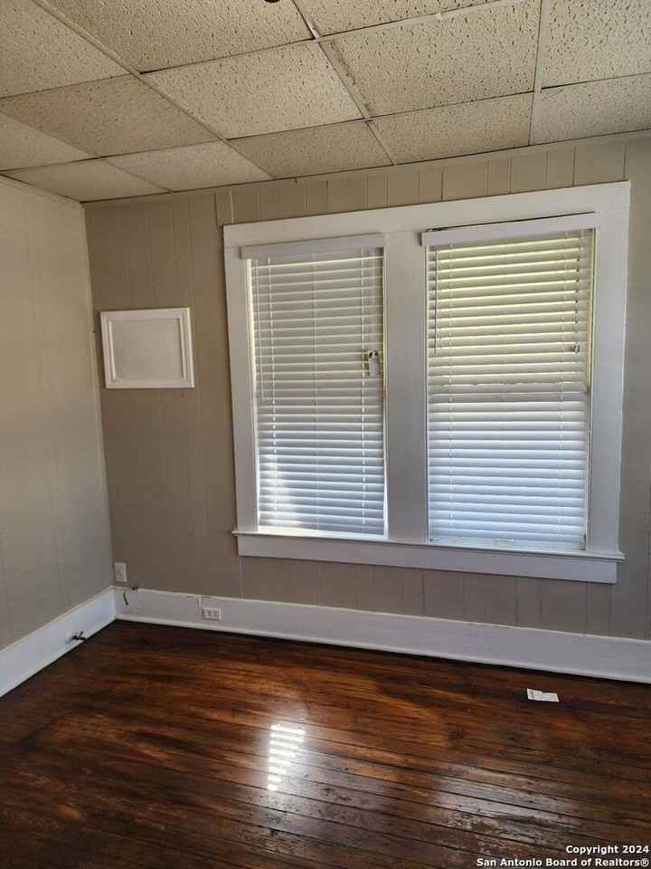 632 Rigsby Ave #4 - Photo 4 of 20