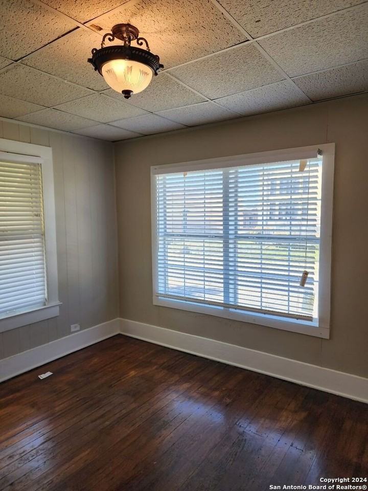 632 Rigsby Ave #4 - Photo 5 of 20