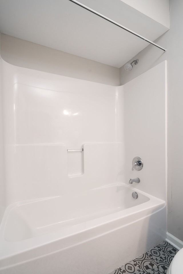 639 Cleveland Avenue South - Photo 5 of 12