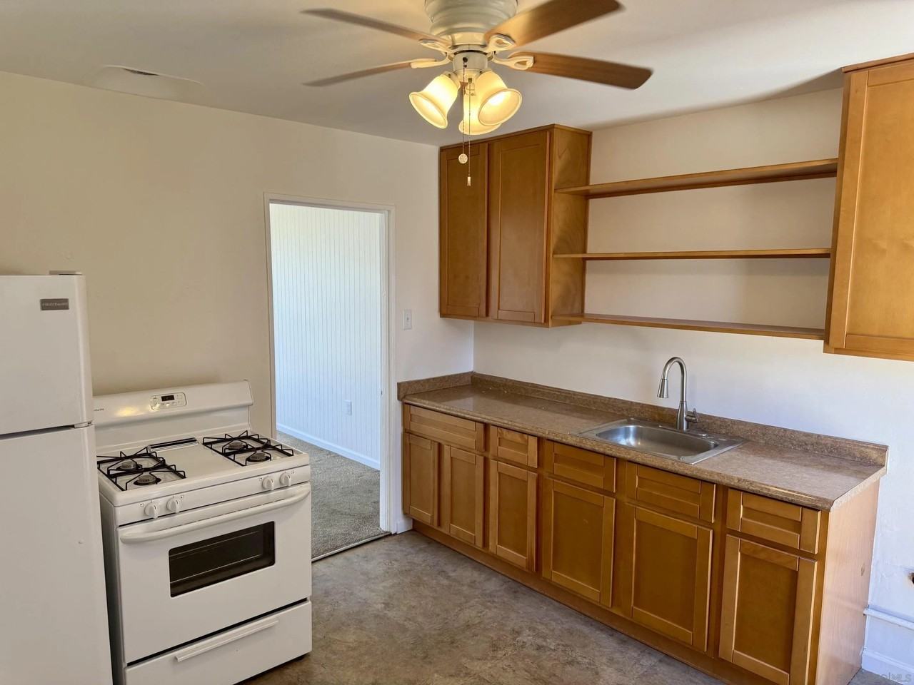 3521 Clairemont Mesa Blvd - Photo 5 of 17