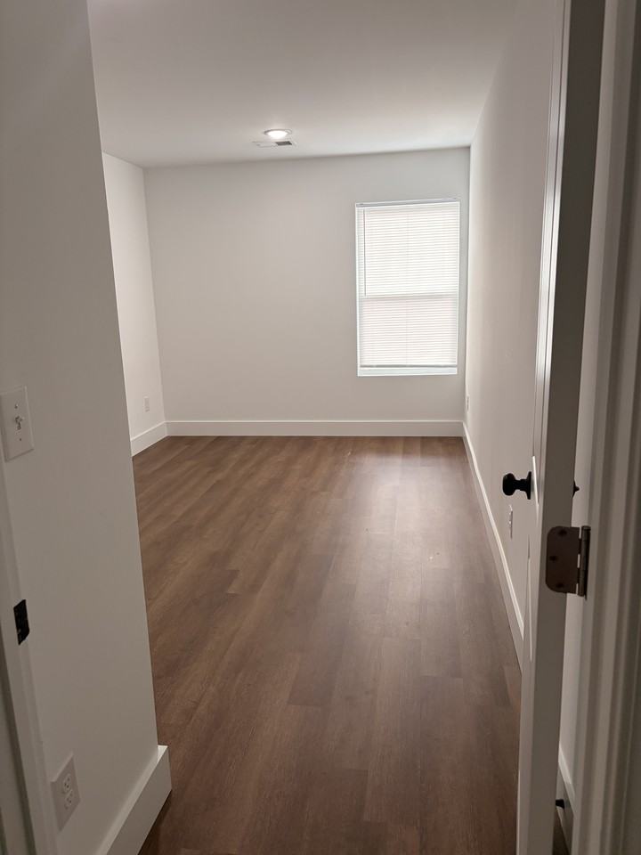 118 Honda St #118 - Photo 6 of 12