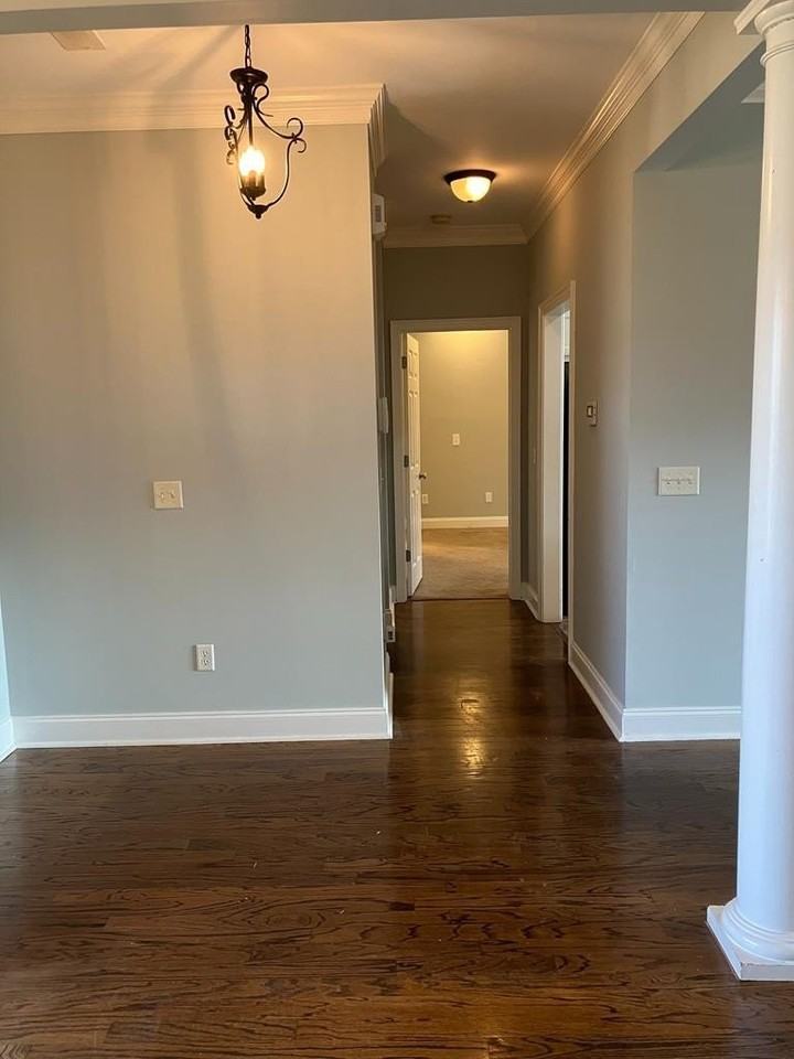 2102 Balclutha Ln - Photo 6 of 30