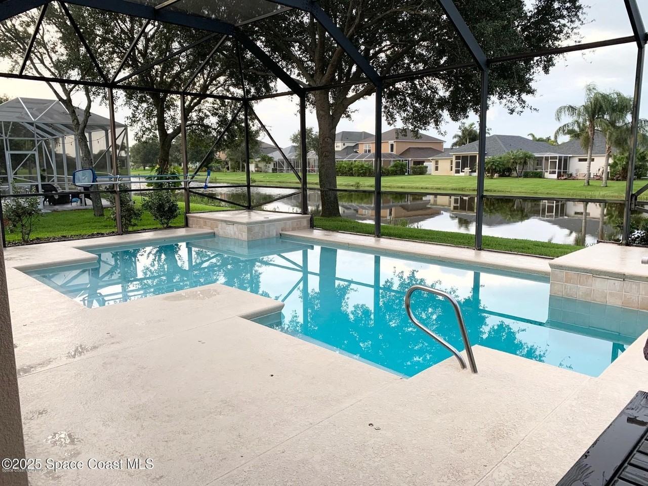3691 Chardonnay Dr - Photo 2 of 41