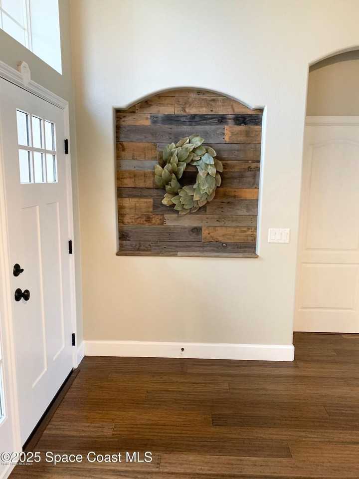 3691 Chardonnay Dr - Photo 3 of 41