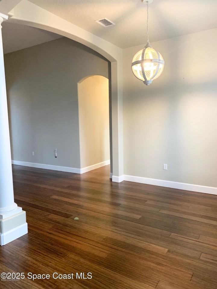 3691 Chardonnay Dr - Photo 6 of 41