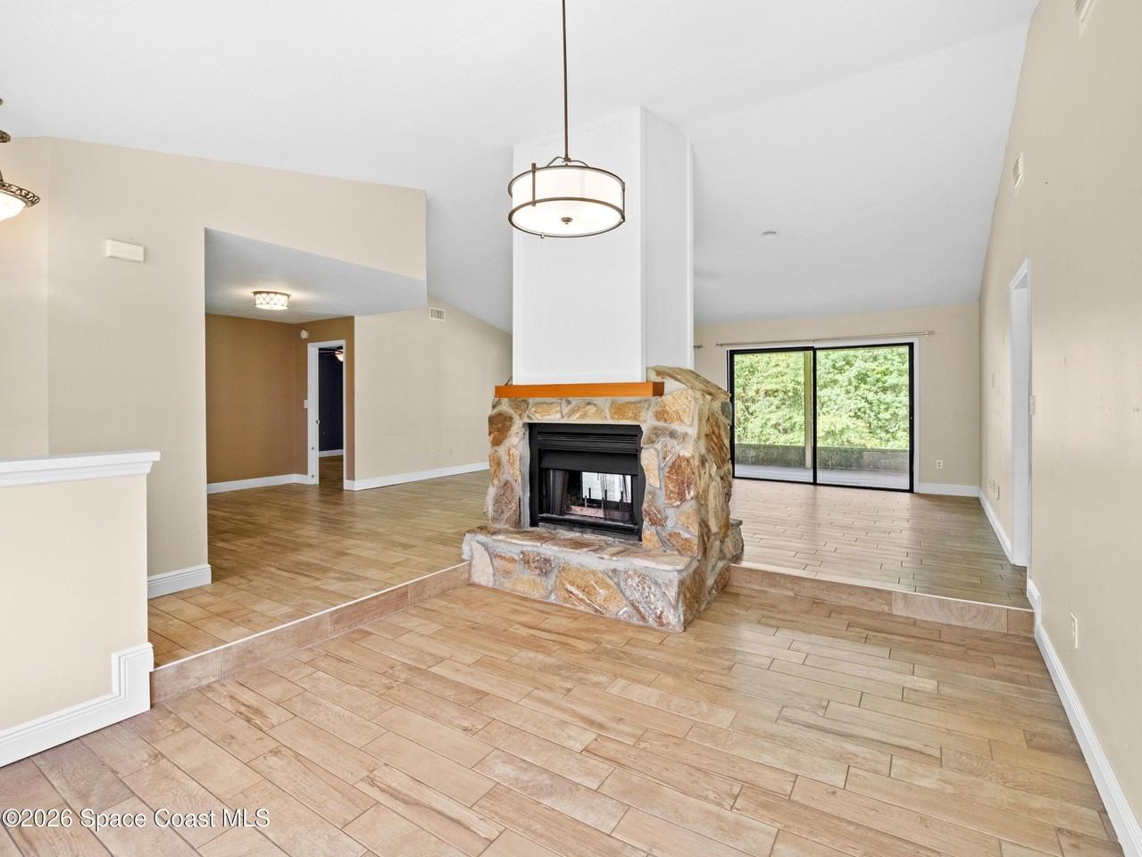 3725 Laurette Rd - Photo 5 of 27