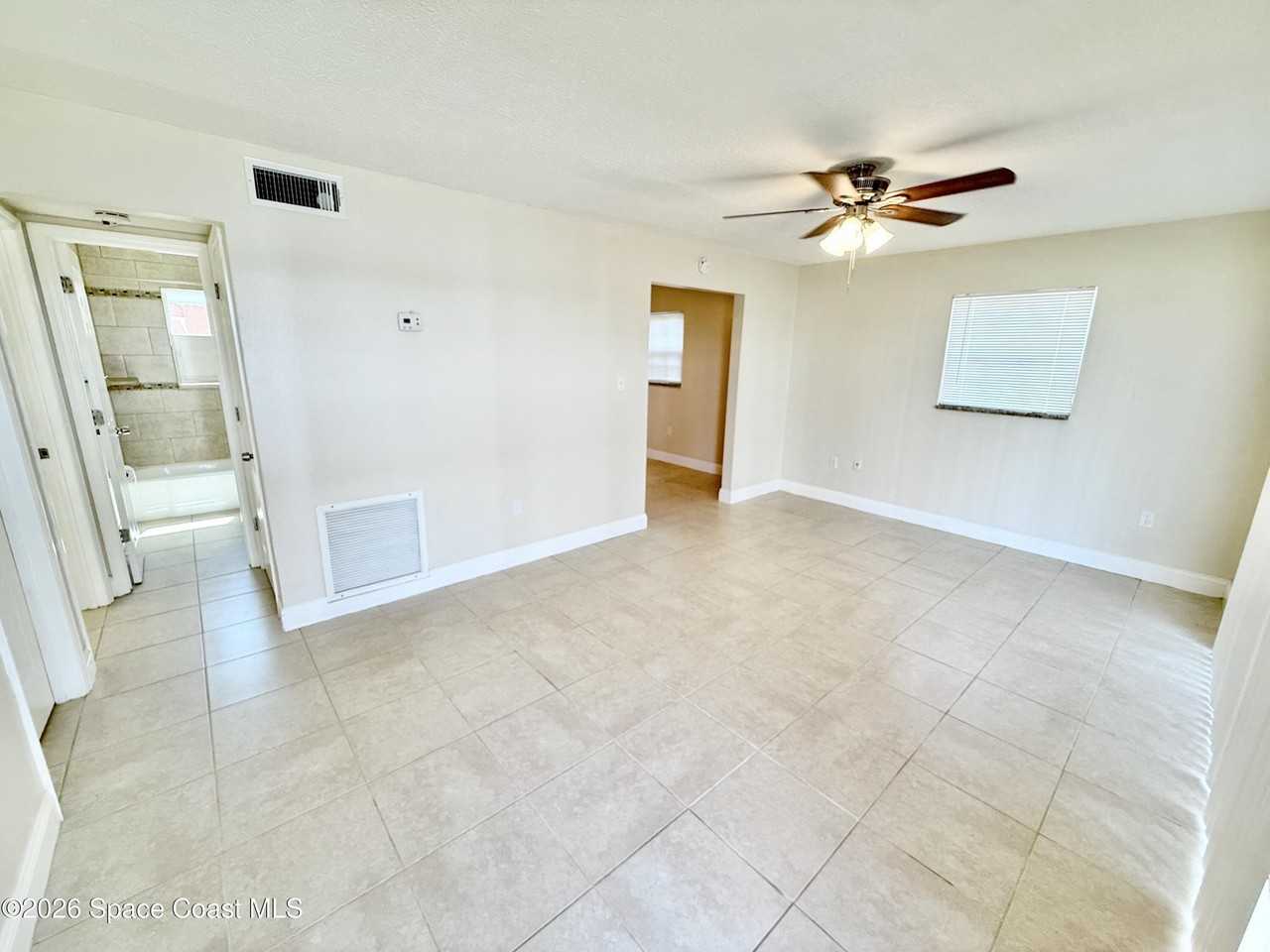 308 Buchanan Ave #5 - Photo 3 of 9