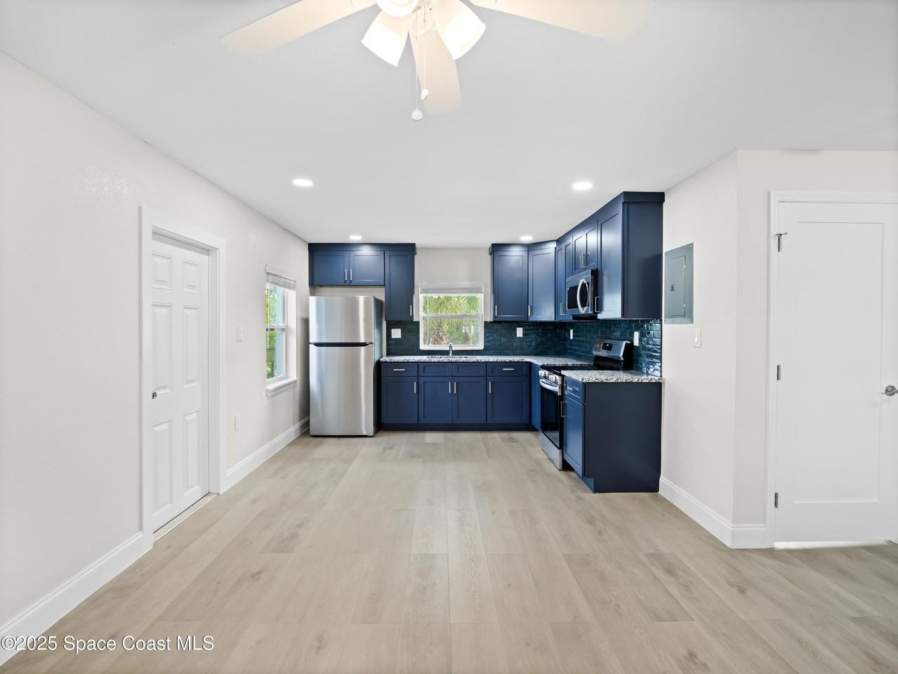 101 Deland Ave #6 - Photo 4 of 21