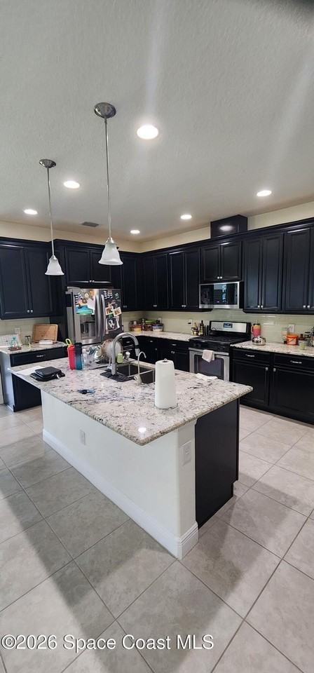 7357 Bluemink Ln - Photo 3 of 18