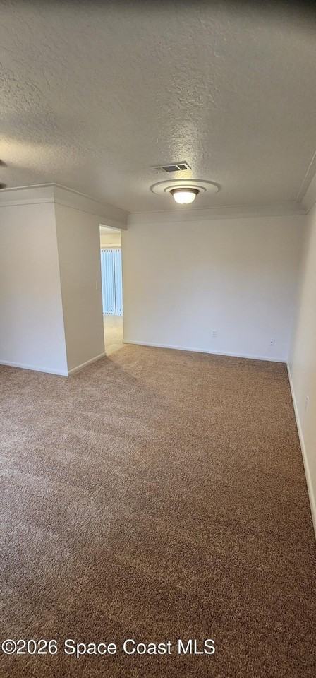 1795 Bayberry Dr - Photo 4 of 32