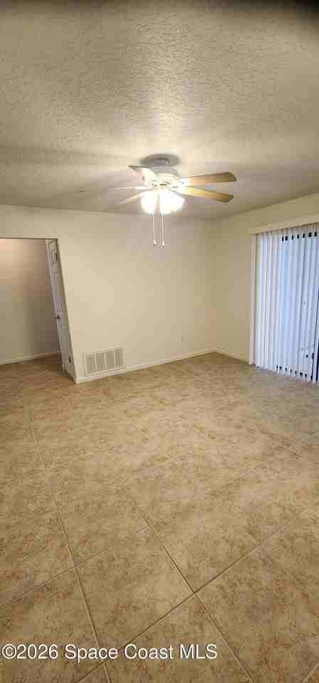 1795 Bayberry Dr - Photo 5 of 32