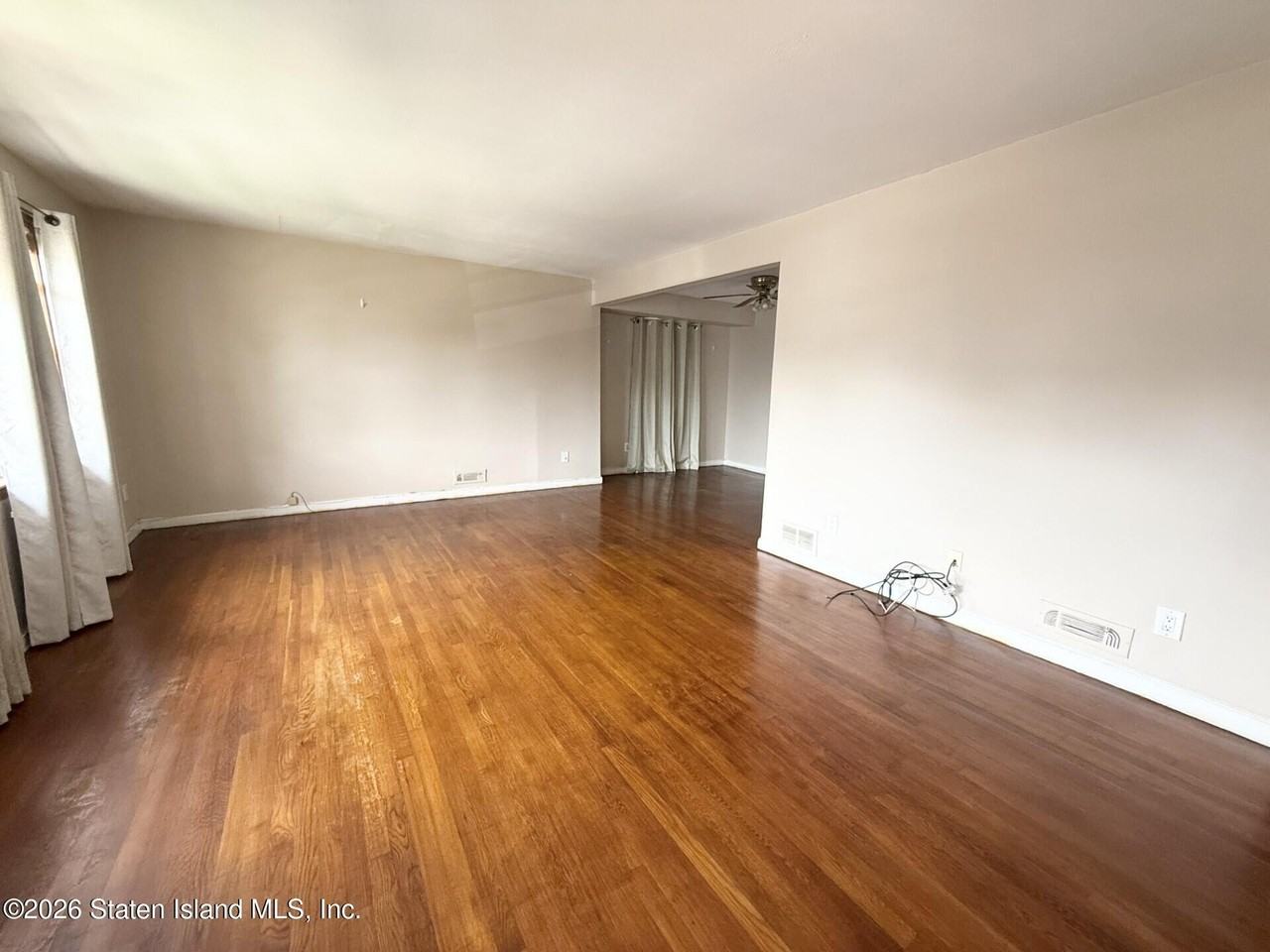 31 Thomas St - Photo 2 of 9