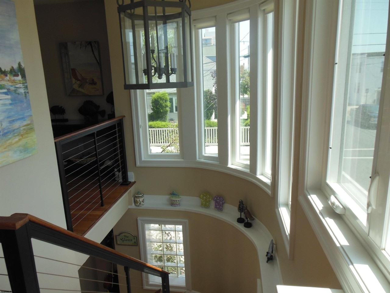 202 N Princeton Ave - Photo 4 of 41