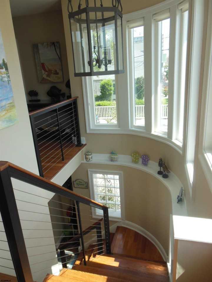 202 N Princeton Ave - Photo 6 of 41