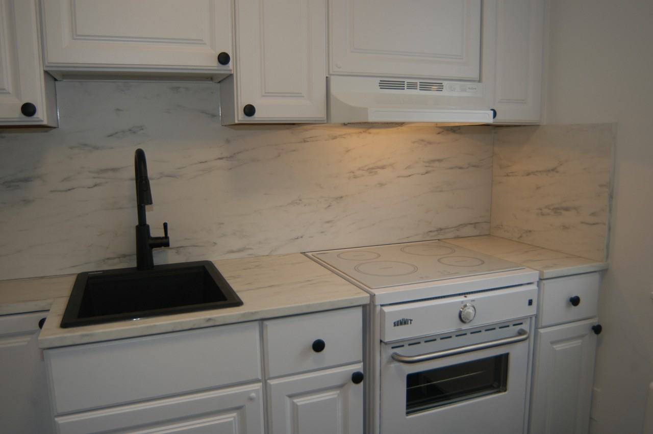 8517 Chestnut Oak Road #A - Photo 2 of 10