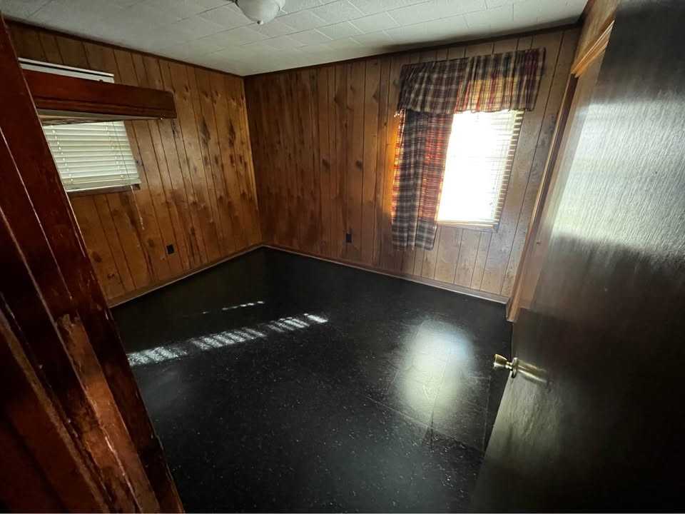 122 Burrow Dr #NA - Photo 3 of 12