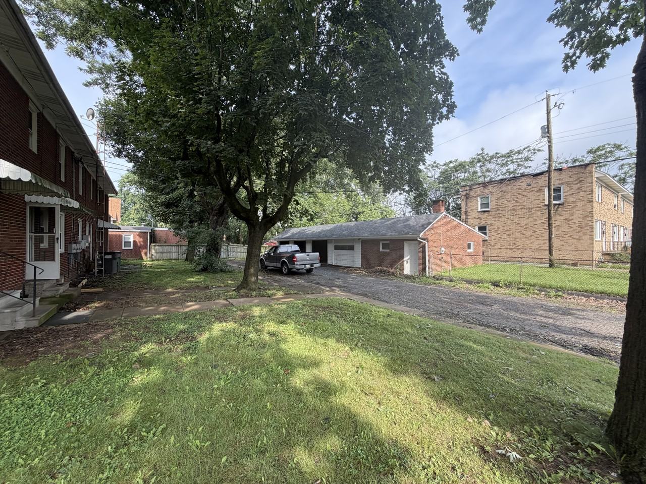 805 Spangler Rd Ne #NONE - Photo 3 of 16