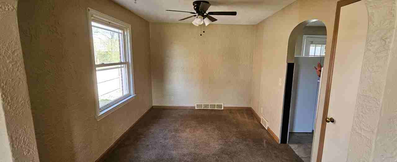 805 Spangler Rd Ne #NONE - Photo 5 of 16