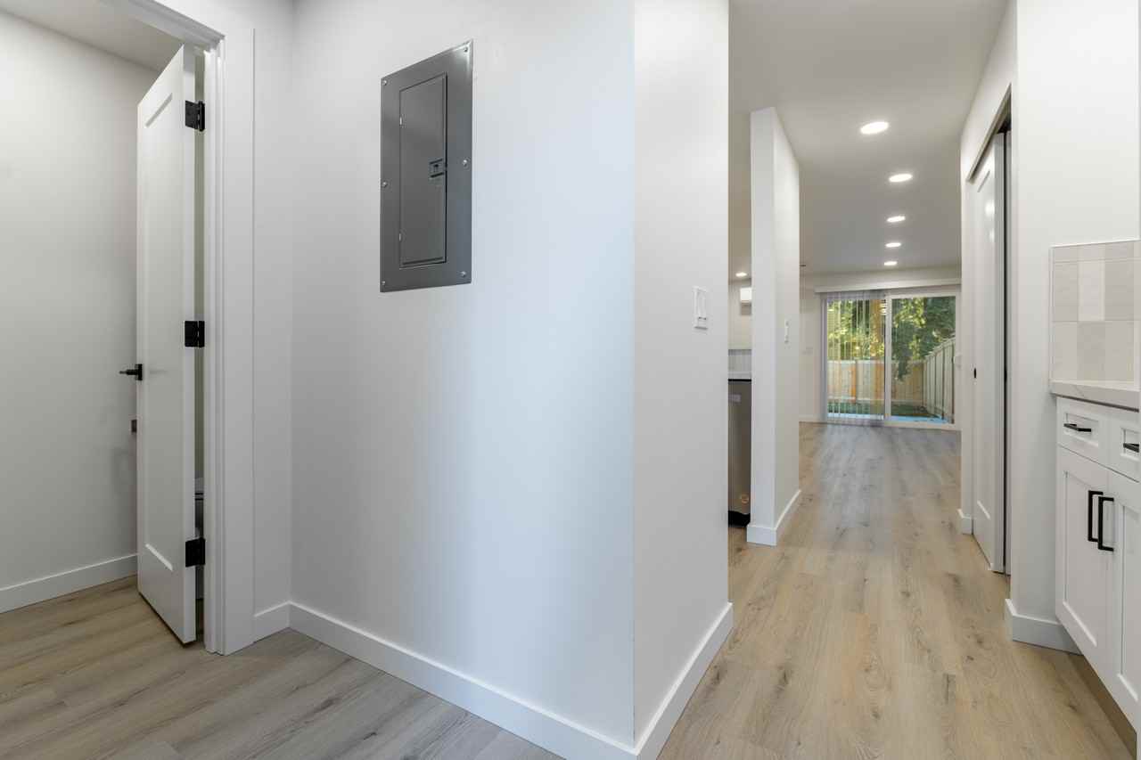 952 28th St Ne #952 - Photo 3 of 16