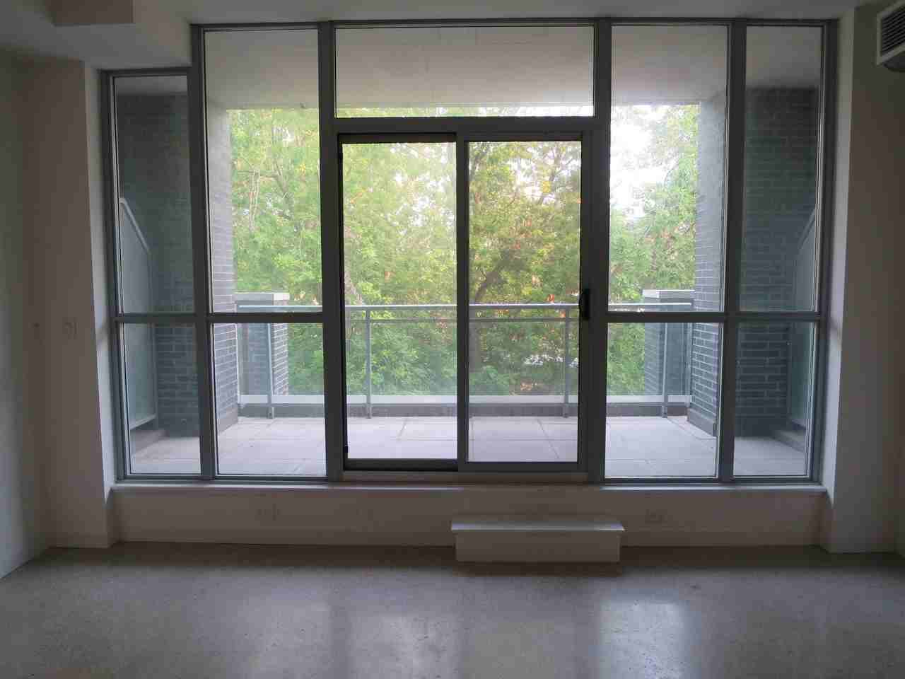510 King St E #413 - Photo 5 of 19