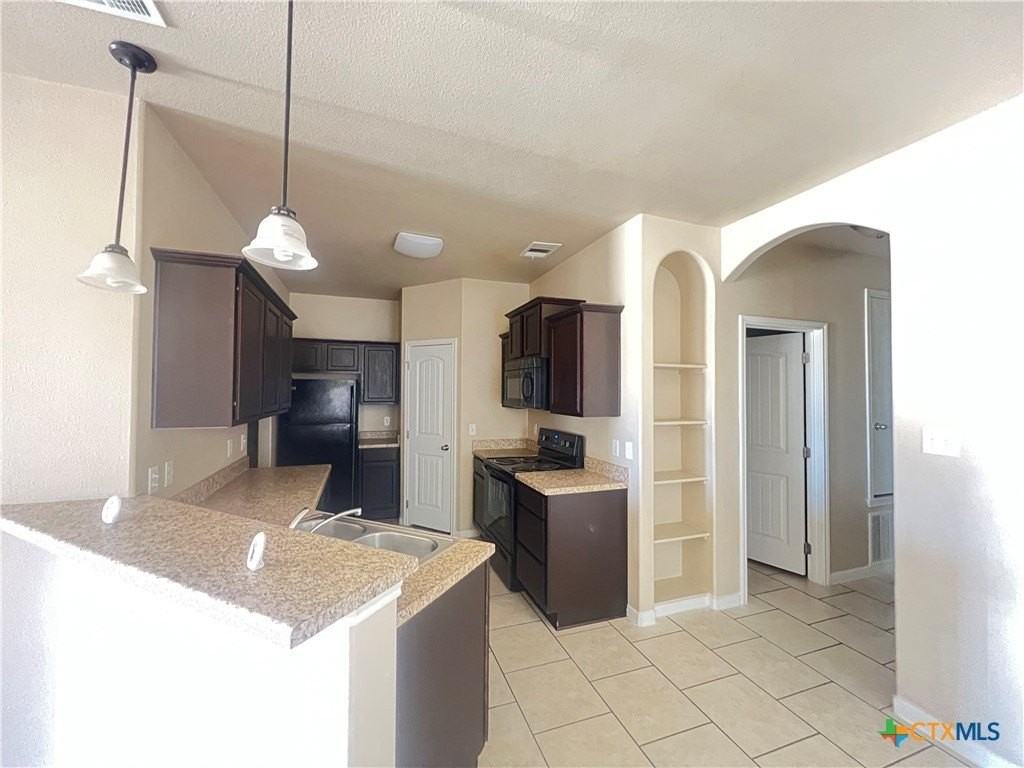4606 Cambridge Dr #B - Photo 4 of 20