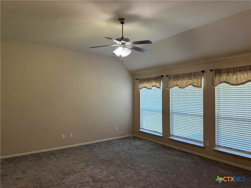 5811 Alexandria Dr - Photo 4 of 21