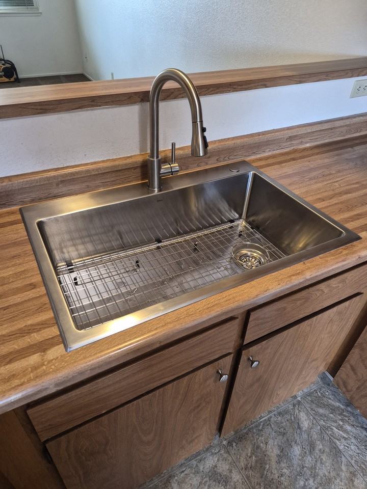 2510 Hartnell Ave #11 - Photo 4 of 15