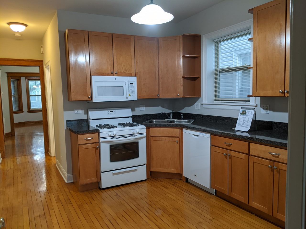 2528 N Hamlin Ave #1 - Photo 7 of 15