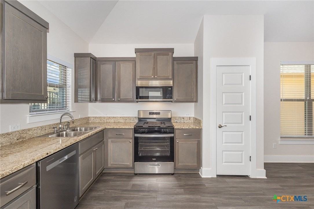 1300 W Black Locust Dr #2201 - Photo 3 of 14