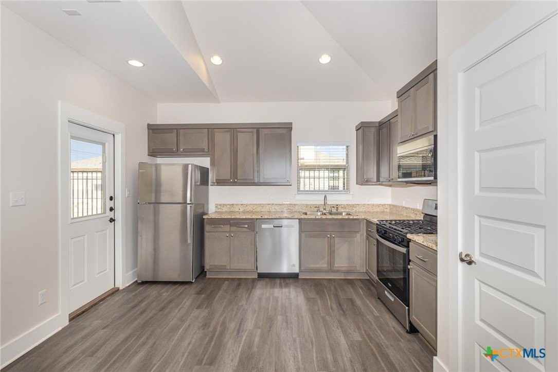 1300 W Black Locust Dr #2201 - Photo 4 of 14
