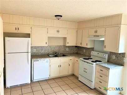 3409 Victoria Cir #4 - Photo 2 of 8
