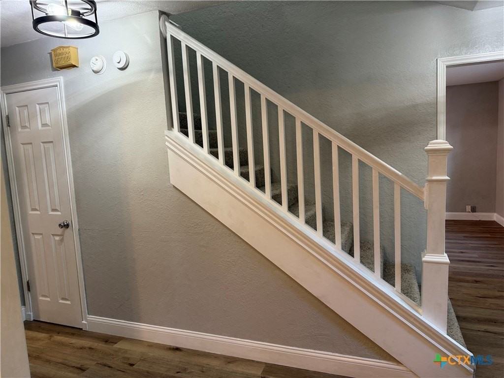 506 Pecos Trl - Photo 7 of 34