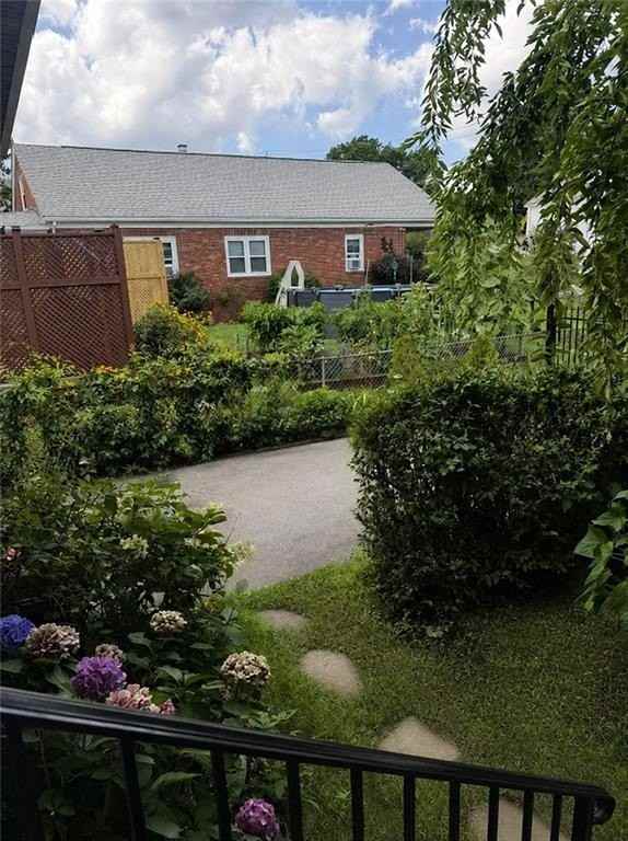 62 De Pinedo St - Photo 4 of 14