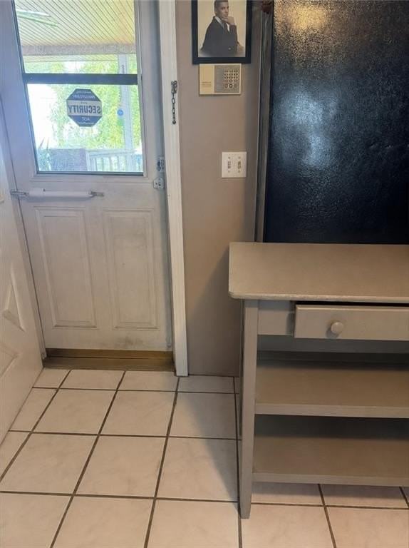 62 De Pinedo St - Photo 5 of 14