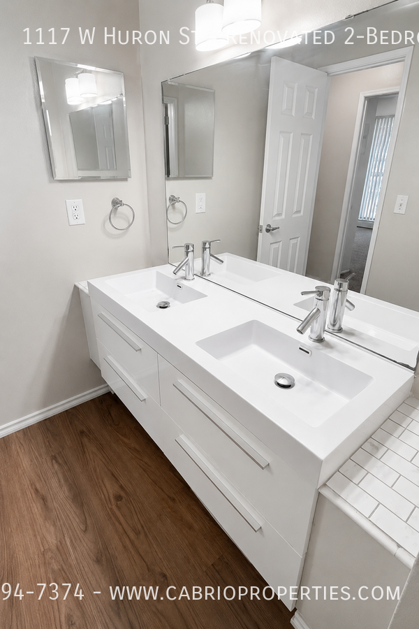 Huron Flats (1117 W. Huron) - Photo 7 of 18