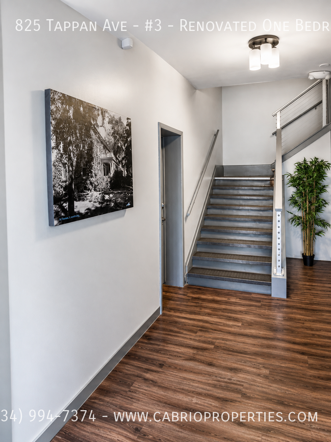 825 Tappan - Photo 4 of 15