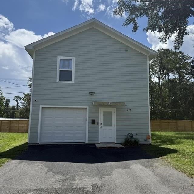 774 Parklawn Cir