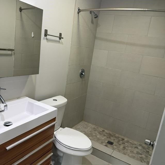 774 Parklawn Cir - Photo 6 of 10