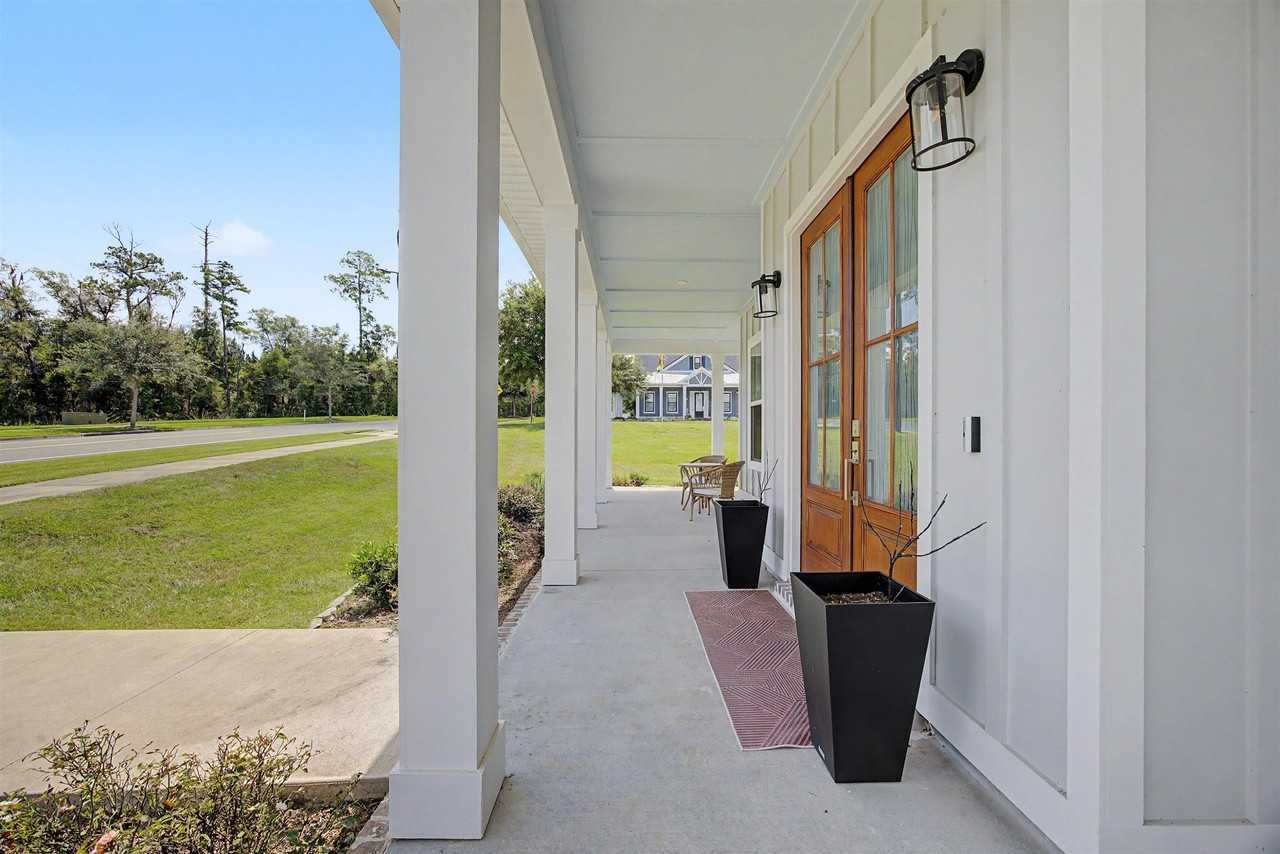 3596 Biltmore Ave - Photo 6 of 50