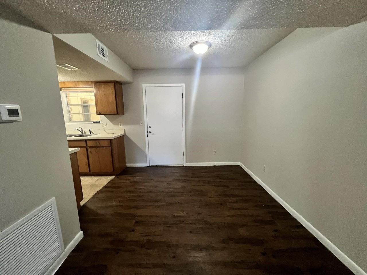 2406 Ramblewood Ct #B - Photo 5 of 13