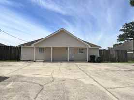 2633 Mission Rd - Photo 1 of 1