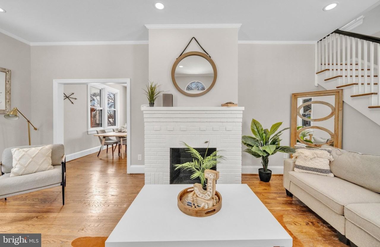 6018 2nd St Nw - Photo 2 of 18