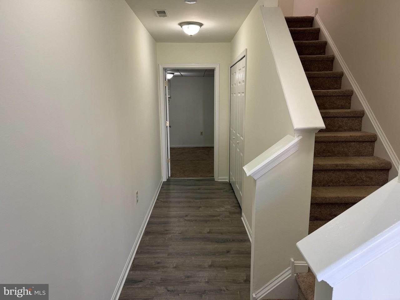 99 Highland Cir - Photo 2 of 27