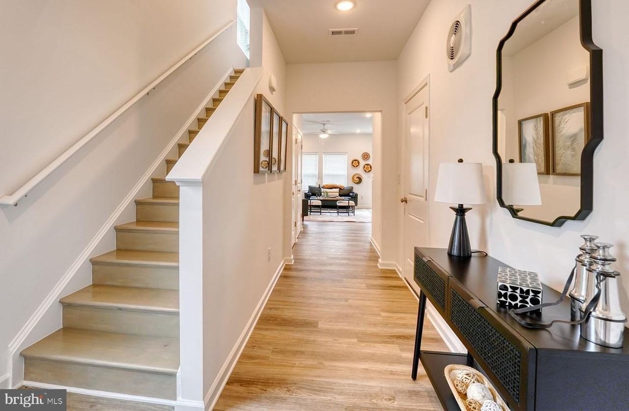 7799 Mason Way - Photo 3 of 6