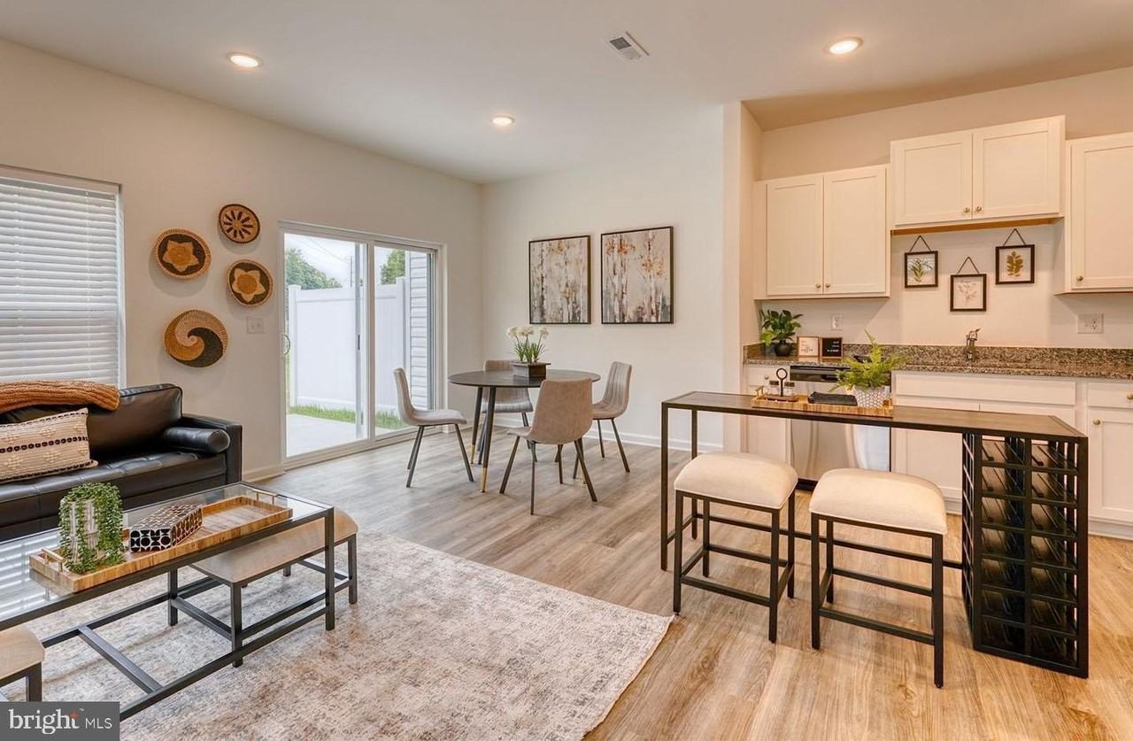 7799 Mason Way - Photo 4 of 6