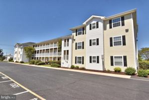 featured image of 1306 Caitlins Way