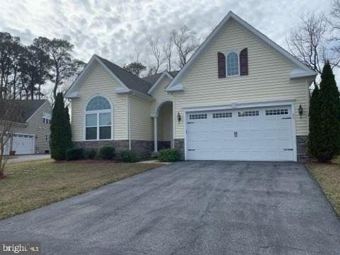 80 Fairway Dr - Photo 2 of 22