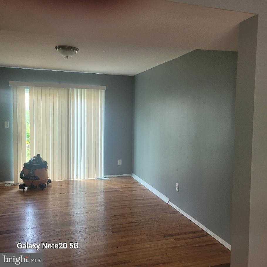 474 Norvelle Ct - Photo 4 of 6