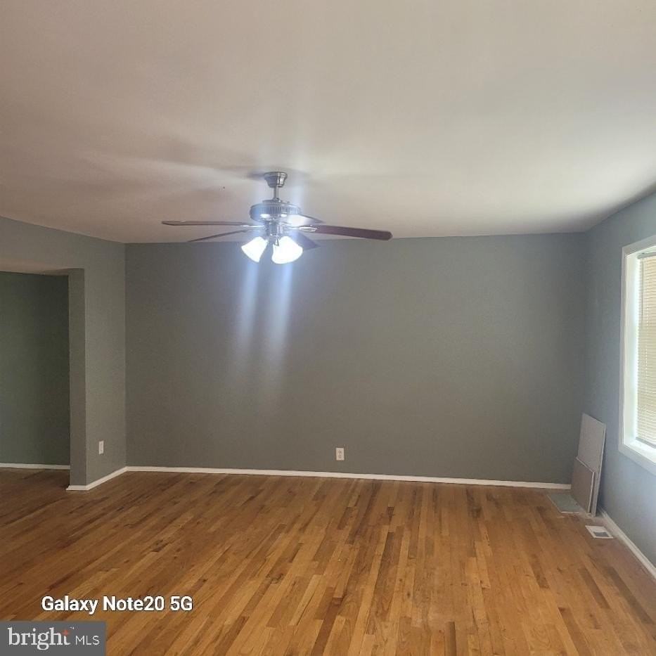 474 Norvelle Ct - Photo 5 of 6