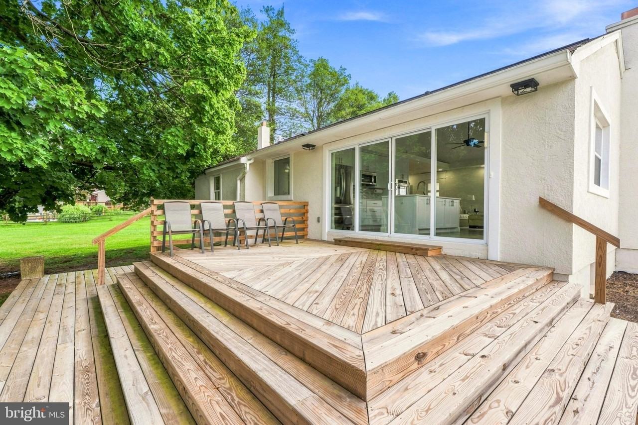 3608 Sweet Air Rd - Photo 3 of 41